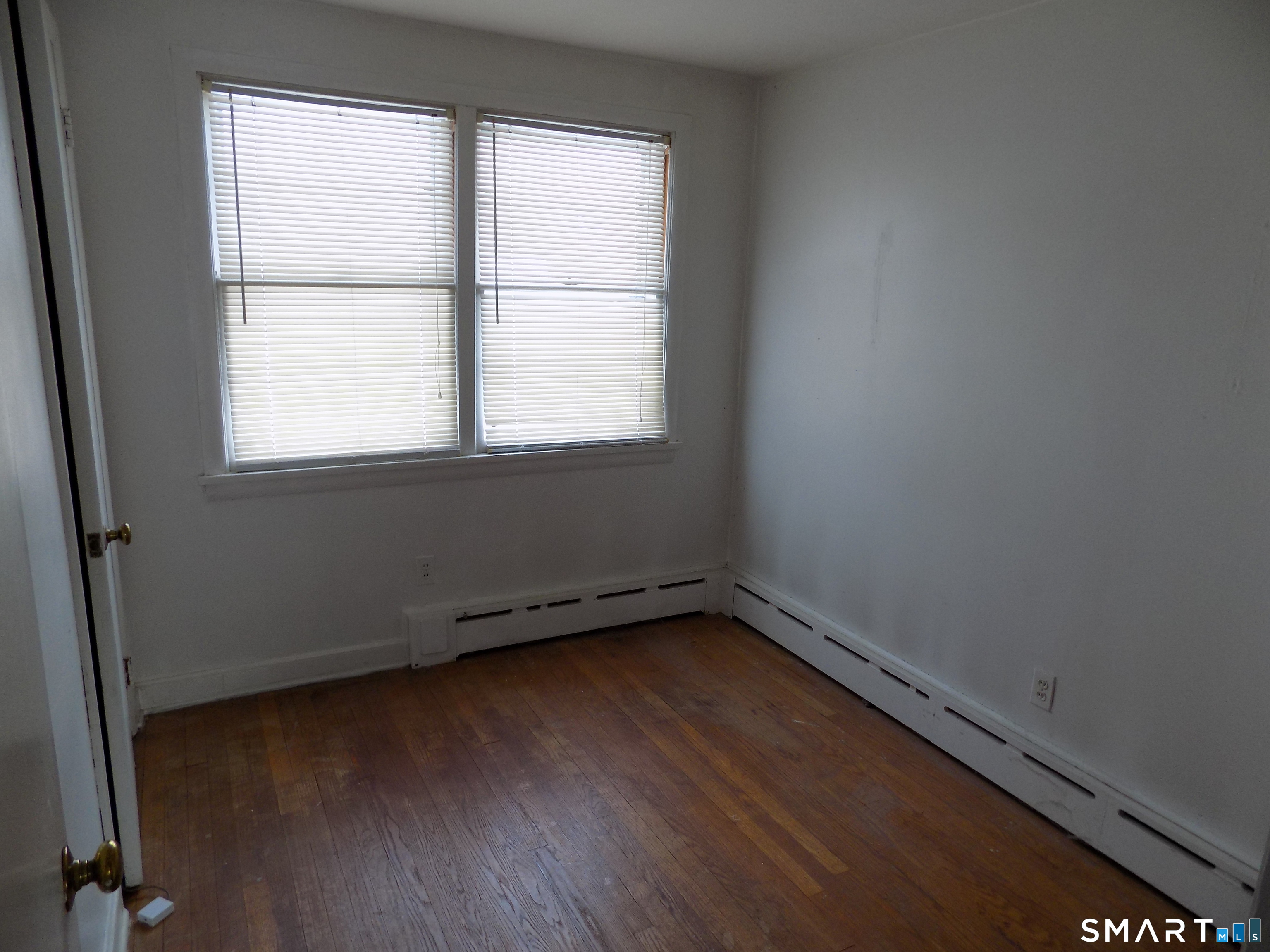 133 Weymouth Road Enfield, CT 06082 - Photo 16 of 17