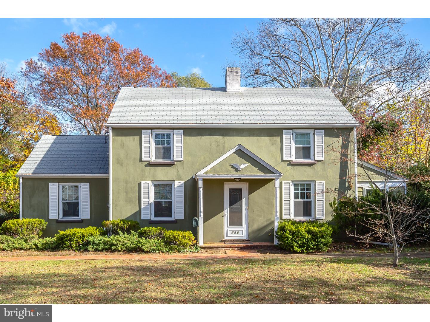 798 Woodlane Road Edgewater Park, NJ 08010 - Photo 1 of 25 Exterior Front