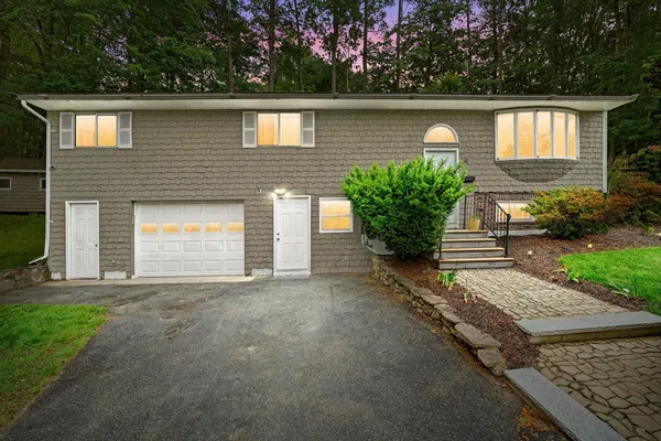 $565,000 | 44 Drexel Street, Worcester, MA 01602