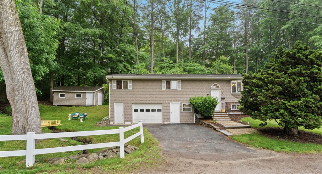 44 Drexel Street Worcester, MA 01602 - Photo 2 of 41