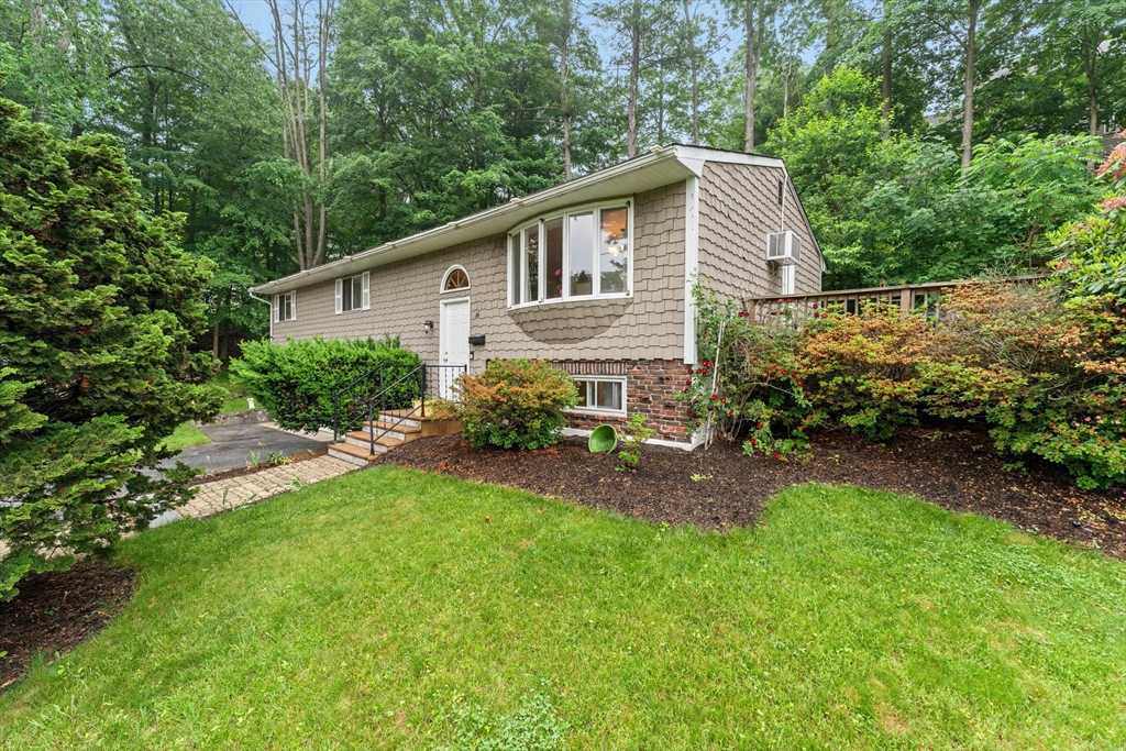 44 Drexel Street Worcester, MA 01602 - Photo 33 of 41