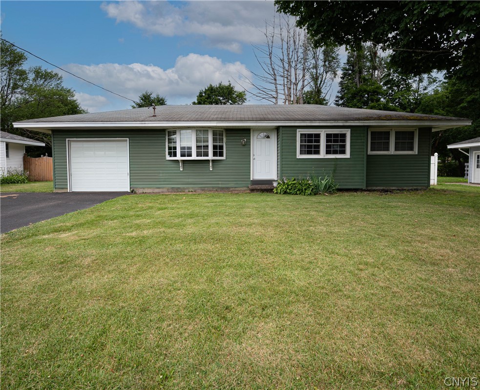 137 Glen Road Rome, NY 13440 - Photo 1 of 29 Gallery Image 1
