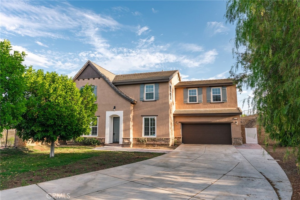 16991 Hidden Trails Lane Riverside, CA 92503 - Photo 5 of 35 Gallery Image 5