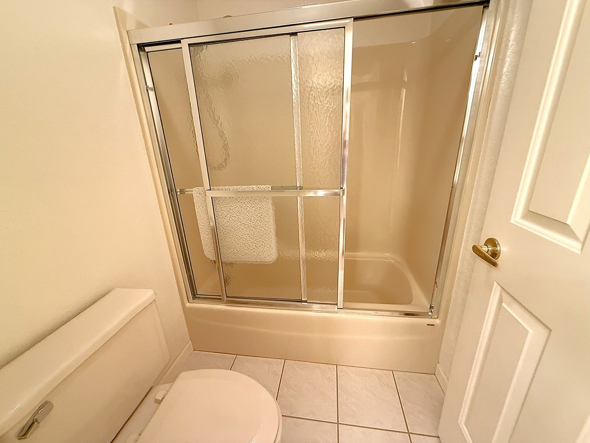 132 Fox Trot Dixon, IL 61021 - Photo 27 of 42 a bathroom with a shower and toilet