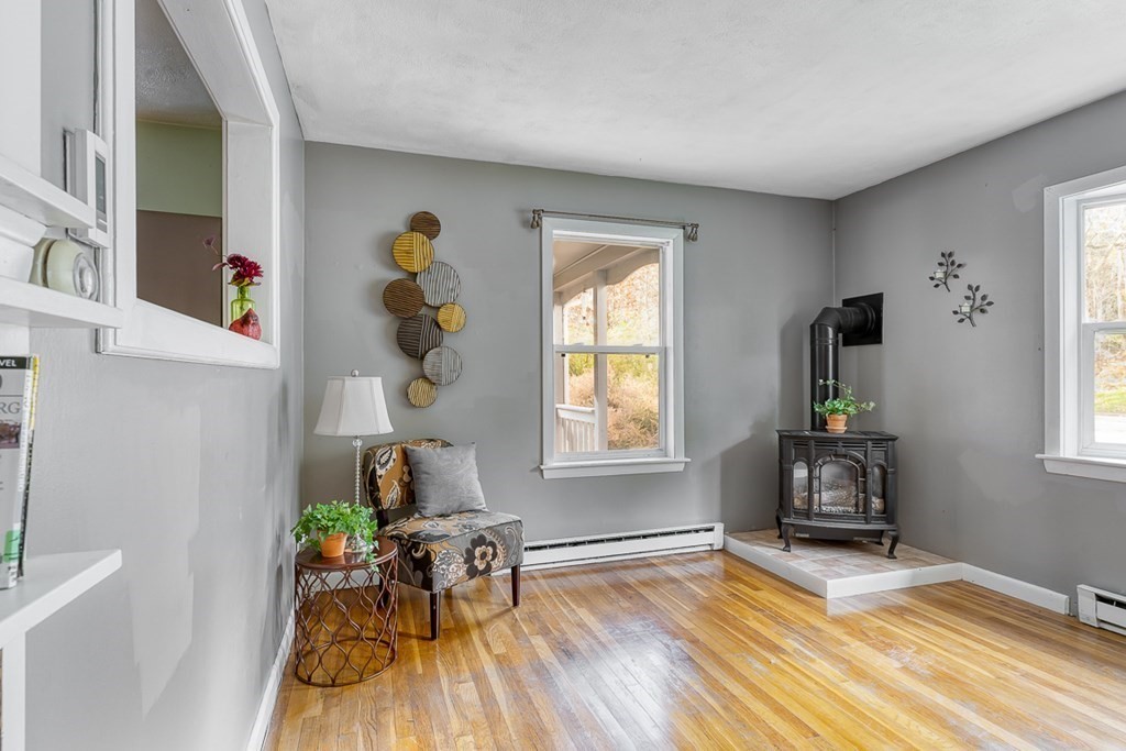 91 Southbridge Road Charlton, MA 01507 - Photo 19 of 34 Gallery Image 19