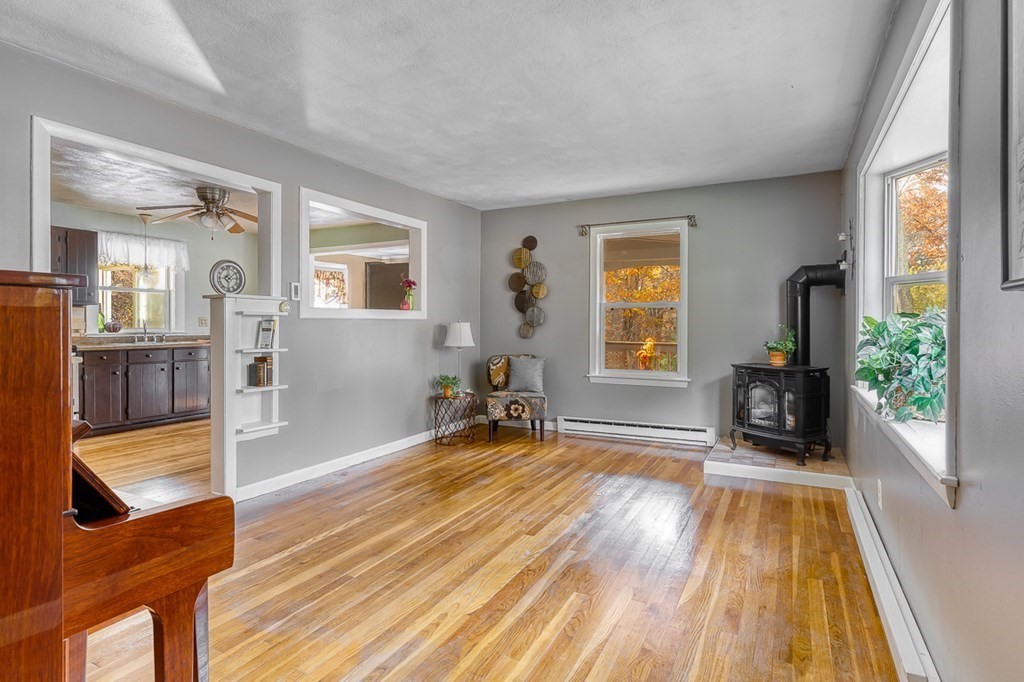 91 Southbridge Road Charlton, MA 01507 - Photo 22 of 34 Gallery Image 22