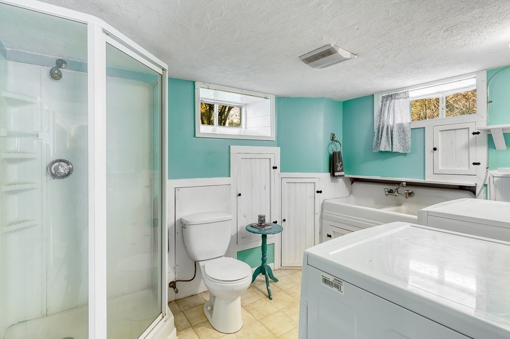 91 Southbridge Road Charlton, MA 01507 - Photo 23 of 34 Gallery Image 23