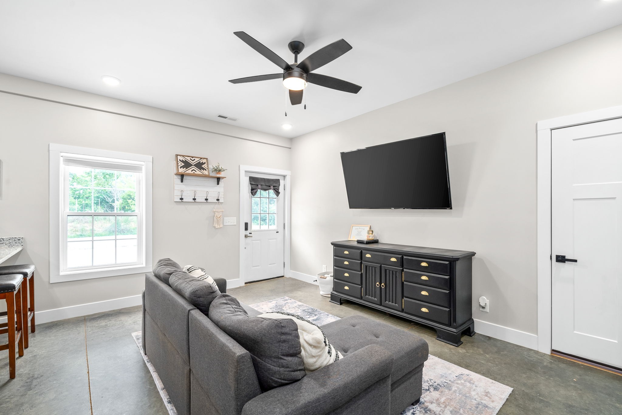 2049 Conatser Road Cunningham, TN 37052 - Photo 38 of 61 Gallery Image 38