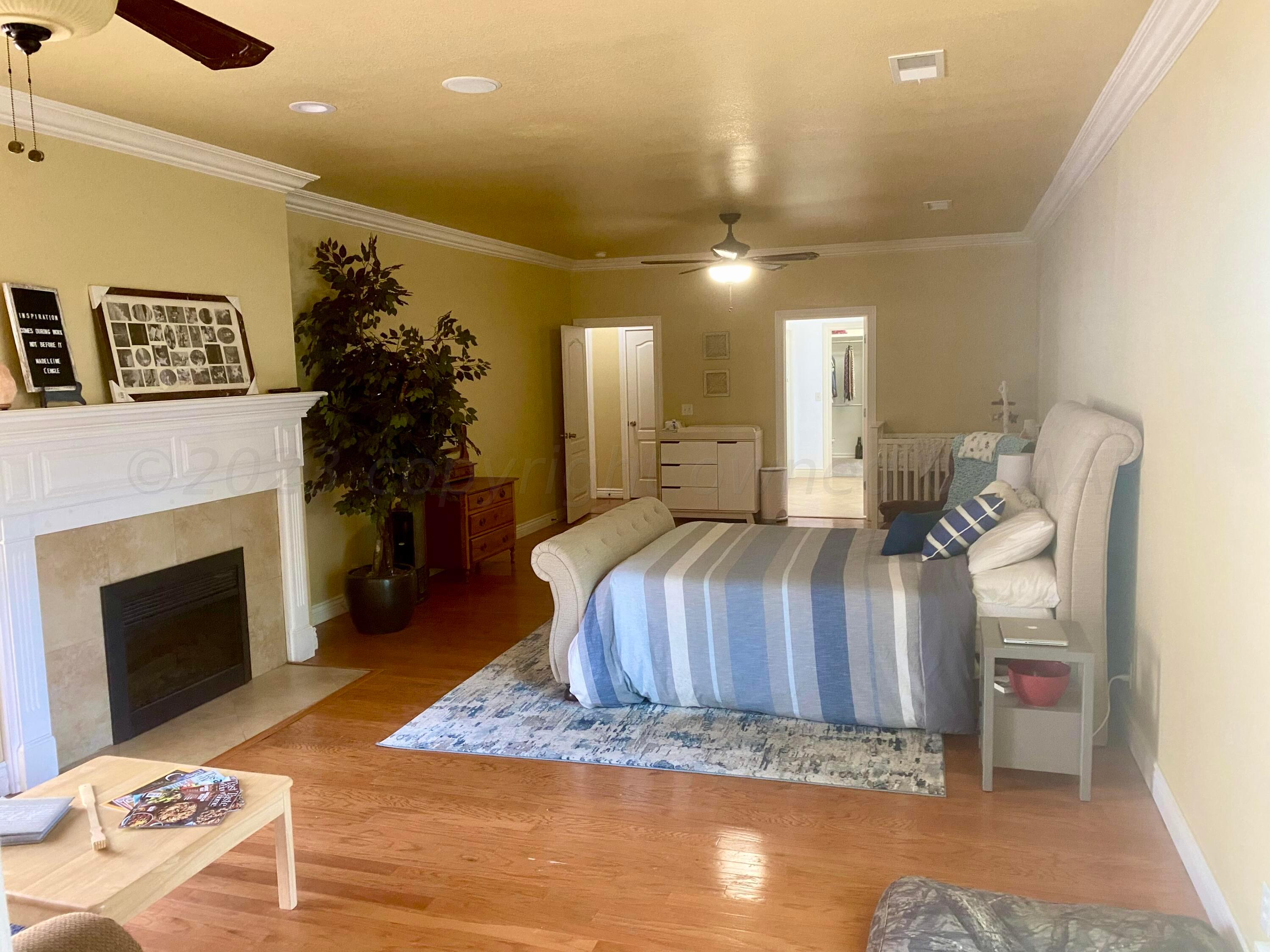 9 Cypress Point Amarillo, TX 79124 - Photo 17 of 42 Master Bedroom