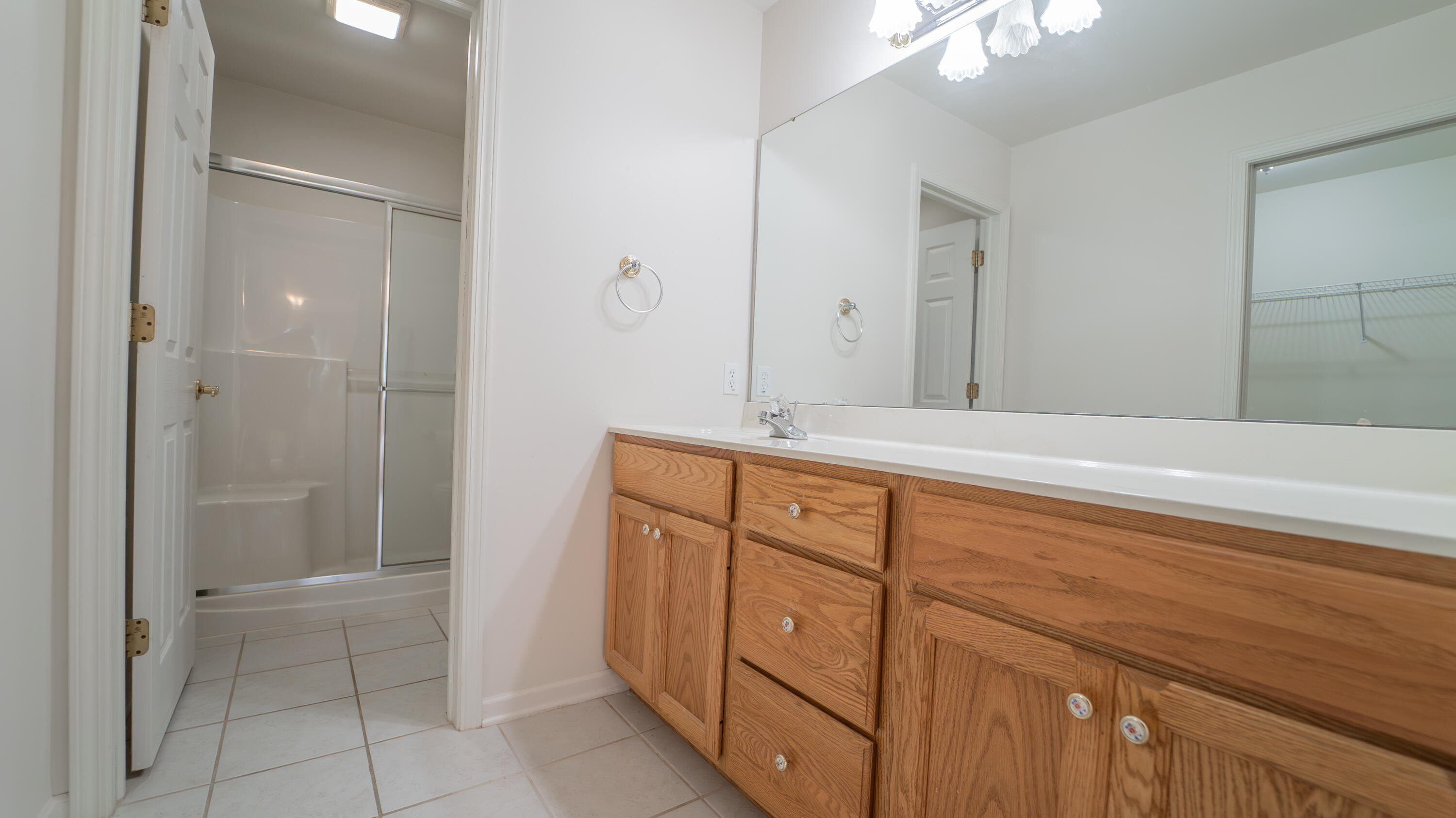 950 Easy Street, Unit B Crown Point, IN 46307 - Photo 13 of 23 3000x1686