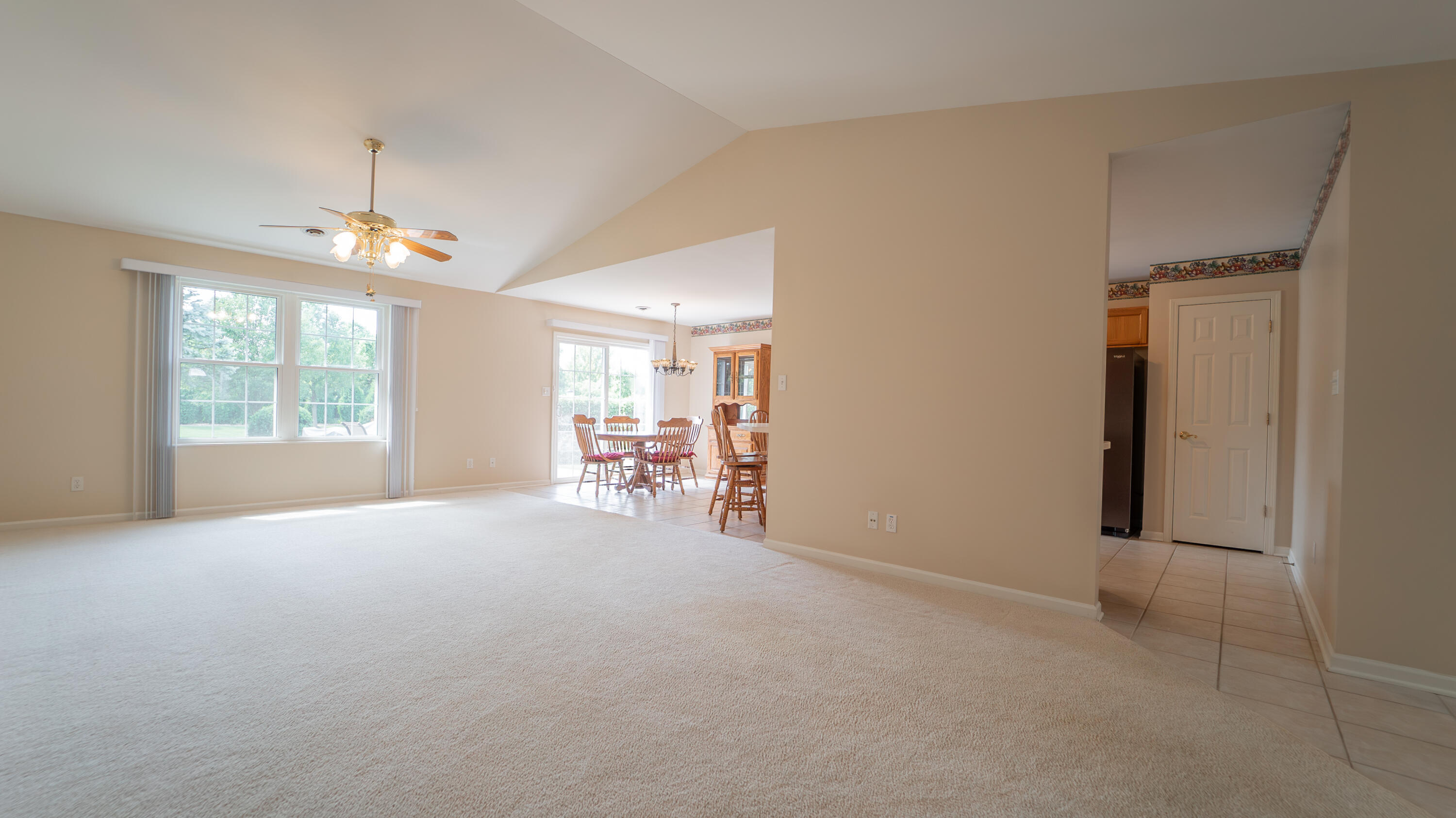 950 Easy Street, Unit B Crown Point, IN 46307 - Photo 4 of 23 3000x1686
