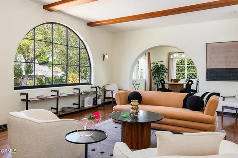 $1,900,000 | 3177 Lake Hollywood Drive, Los Angeles, CA 90068