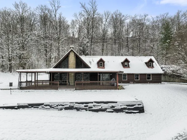 $428,000 | 9588 Akes Hill Road, Dillsboro, IN 47018