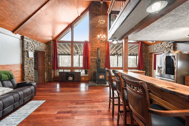 $428,000 | 9588 Akes Hill Road, Dillsboro, IN 47018