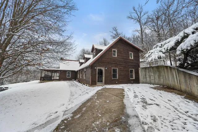 $428,000 | 9588 Akes Hill Road, Dillsboro, IN 47018