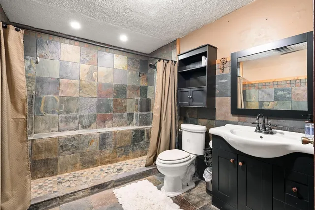 $428,000 | 9588 Akes Hill Road, Dillsboro, IN 47018