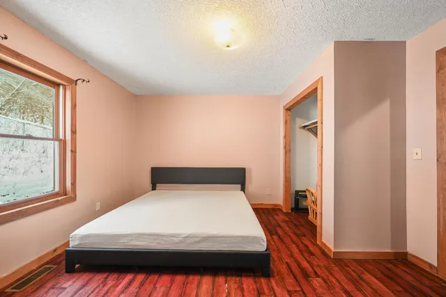 $428,000 | 9588 Akes Hill Road, Dillsboro, IN 47018