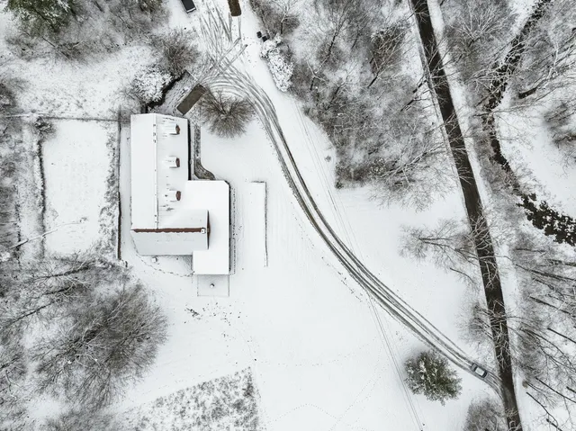 $428,000 | 9588 Akes Hill Road, Dillsboro, IN 47018