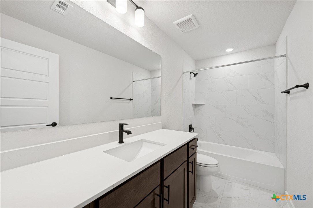 129 Radnor Road New Braunfels, TX 78130 - Photo 12 of 17