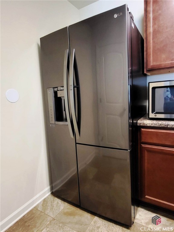 428 O'Conner Boulevard Athens, GA 30607 - Photo 13 of 51 Fridge - Goes with the sale!
