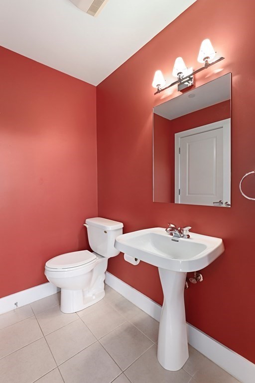 2 Powder Mill Square, Unit 6 Andover, MA 01810 - Photo 13 of 35 Gallery Image 13