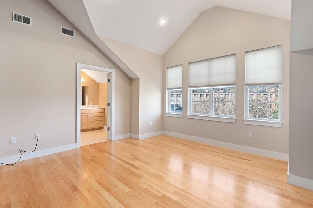 2 Powder Mill Square, Unit 6 Andover, MA 01810 - Photo 21 of 35 Gallery Image 21