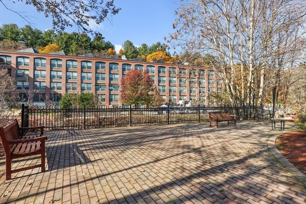 2 Powder Mill Square, Unit 6 Andover, MA 01810 - Photo 34 of 35 Gallery Image 34