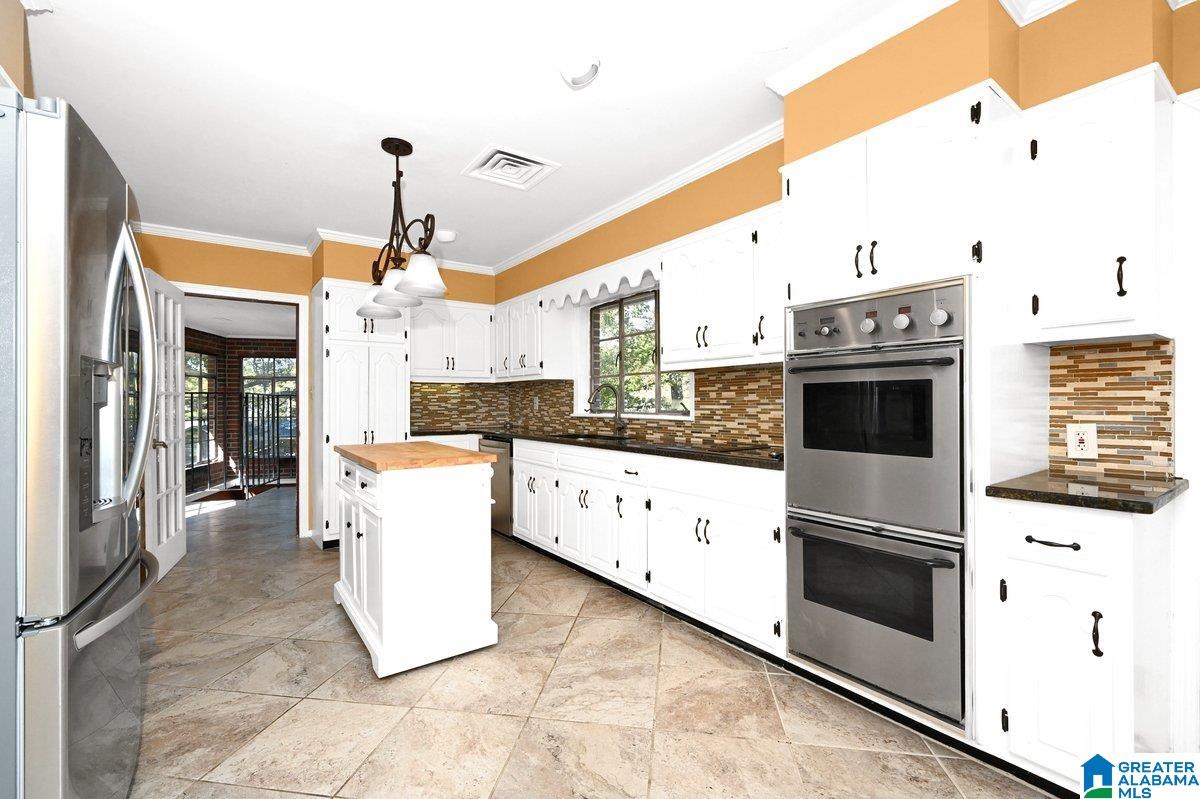 202 Crest Circle South Jasper, AL 35501 - Photo 13 of 53