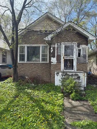 $40,000 | 14718 Loomis Avenue, Harvey, IL 60426