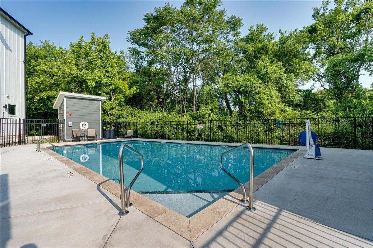 1437 Stockyard Place Chattanooga, TN 37408 - Photo 3 of 25 20230526130353461313000000-o