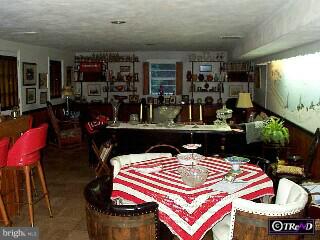 407 Atwater Road Broomall, PA 19008 - Photo 5 of 5 Gallery Image 5