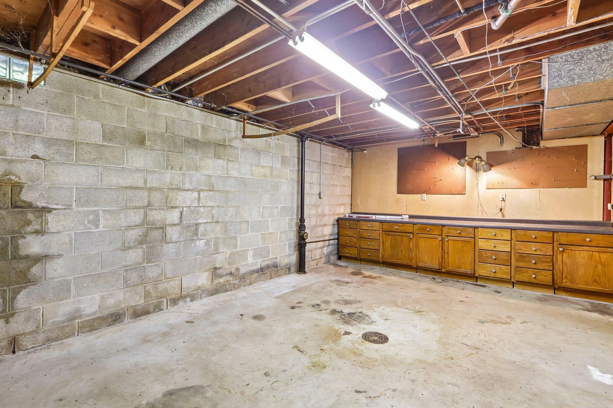 6006 Greentree Road Madison, WI 53711 - Photo 52 of 53 Gallery Image 52