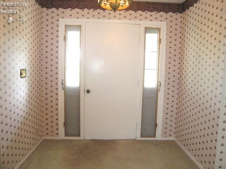 208 Old State Road South Norwalk, OH 44857 - Photo 2 of 10 Gallery Image 2