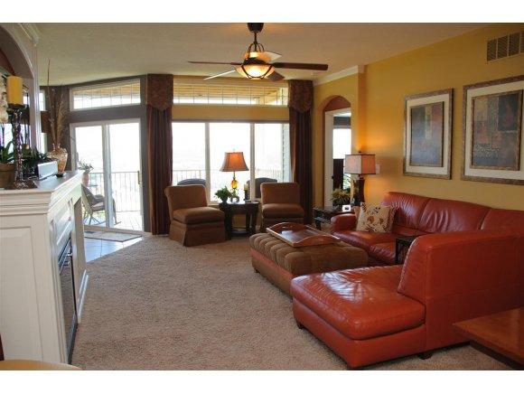 403 Riverscape Court Lawrenceburg, IN 47025 - Photo 2 of 16 Gallery Image 2