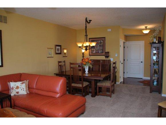 403 Riverscape Court Lawrenceburg, IN 47025 - Photo 3 of 16 Gallery Image 3