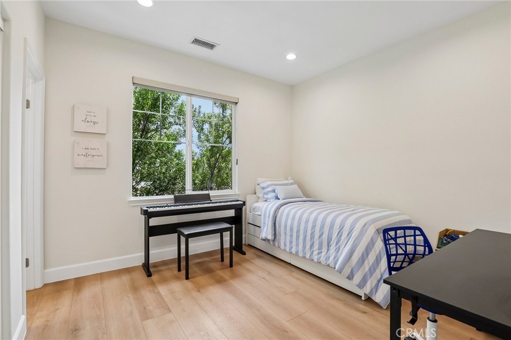 9 Hanoverian Ladera Ranch, CA 92694 - Photo 35 of 74