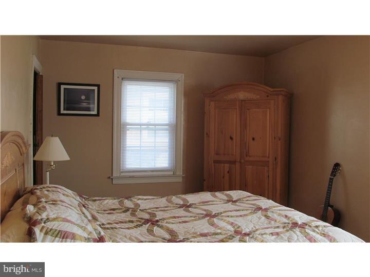 2440 Whitby Road Havertown, PA 19083 - Photo 12 of 15 Gallery Image 12