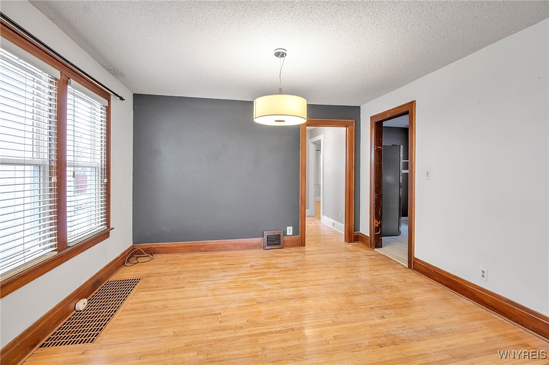 87 Tulane Road Tonawanda, NY 14217 - Photo 8 of 40 Lower Unit