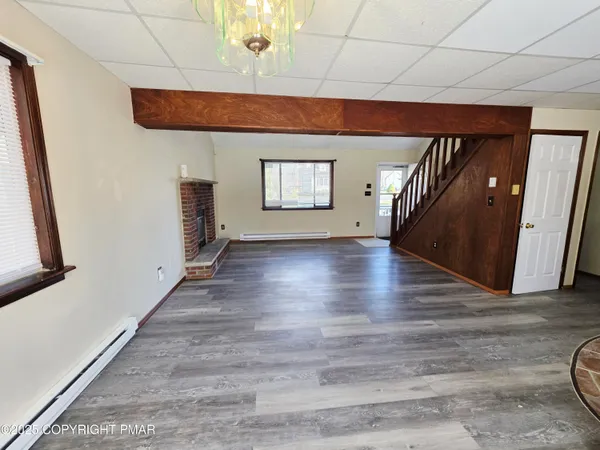 $1,650 | 9040 Idlewild Drive, Tobyhanna, PA 18466