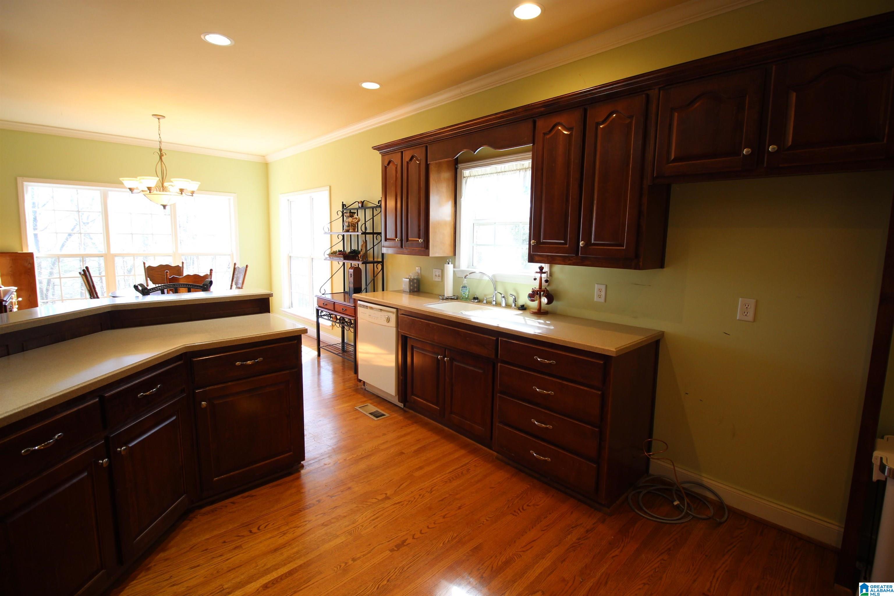 225 Ellington Way Riverside, AL 35135 - Photo 14 of 40