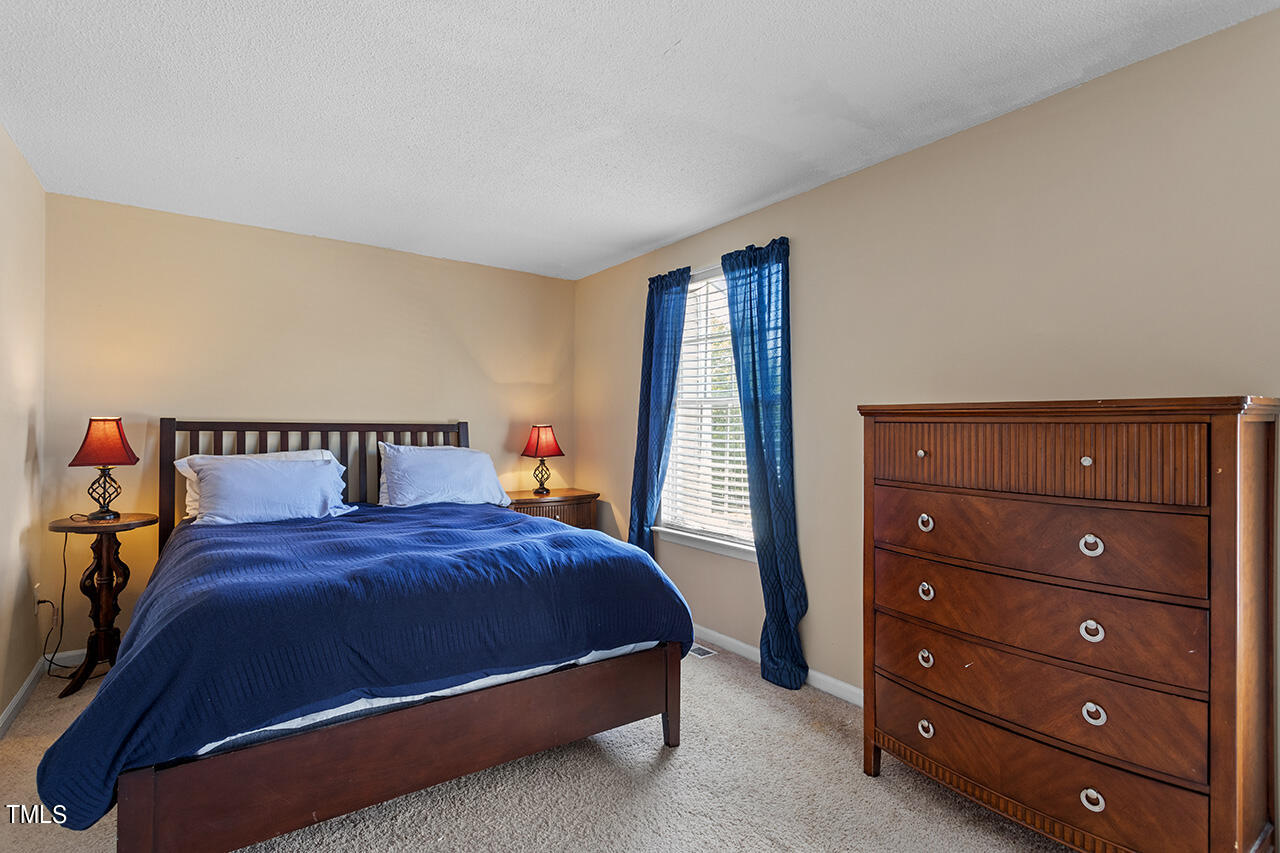 5617 Bringle Court Raleigh, NC 27610 - Photo 18 of 22 5617 Bringle Court_26