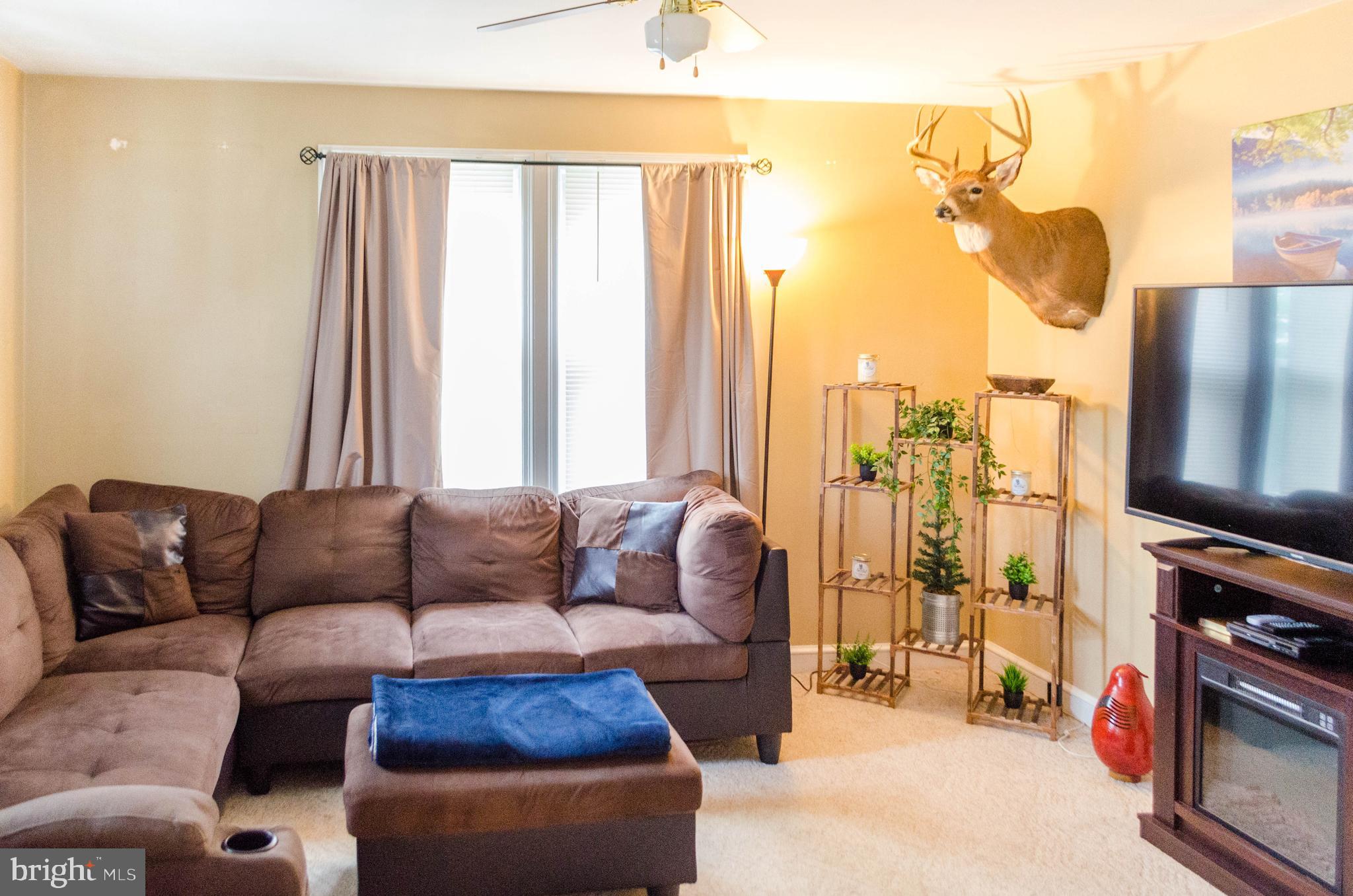 556 Hillcrest Road York, PA 17403 - Photo 12 of 38 Gallery Image 12