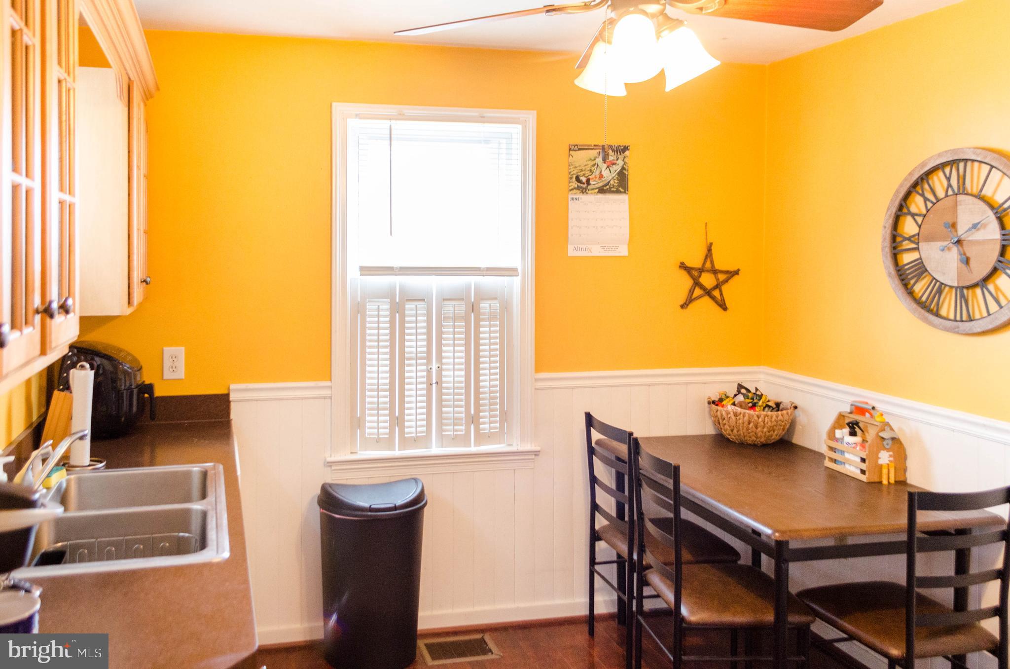 556 Hillcrest Road York, PA 17403 - Photo 16 of 38 Gallery Image 16