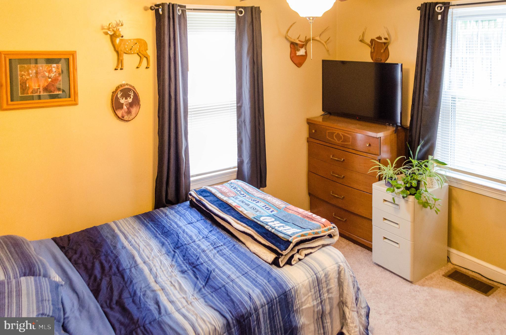556 Hillcrest Road York, PA 17403 - Photo 21 of 38 Gallery Image 21