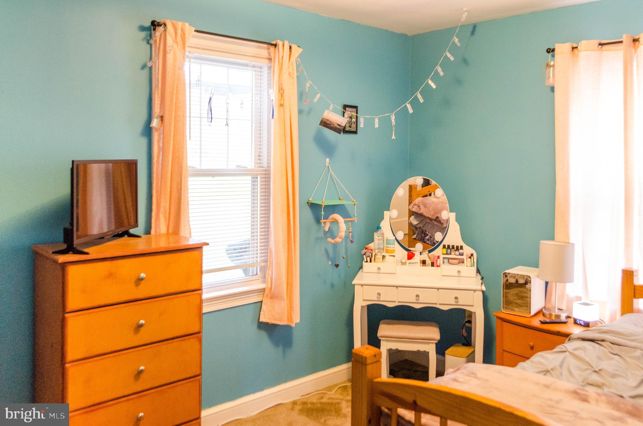 556 Hillcrest Road York, PA 17403 - Photo 22 of 38 Gallery Image 22