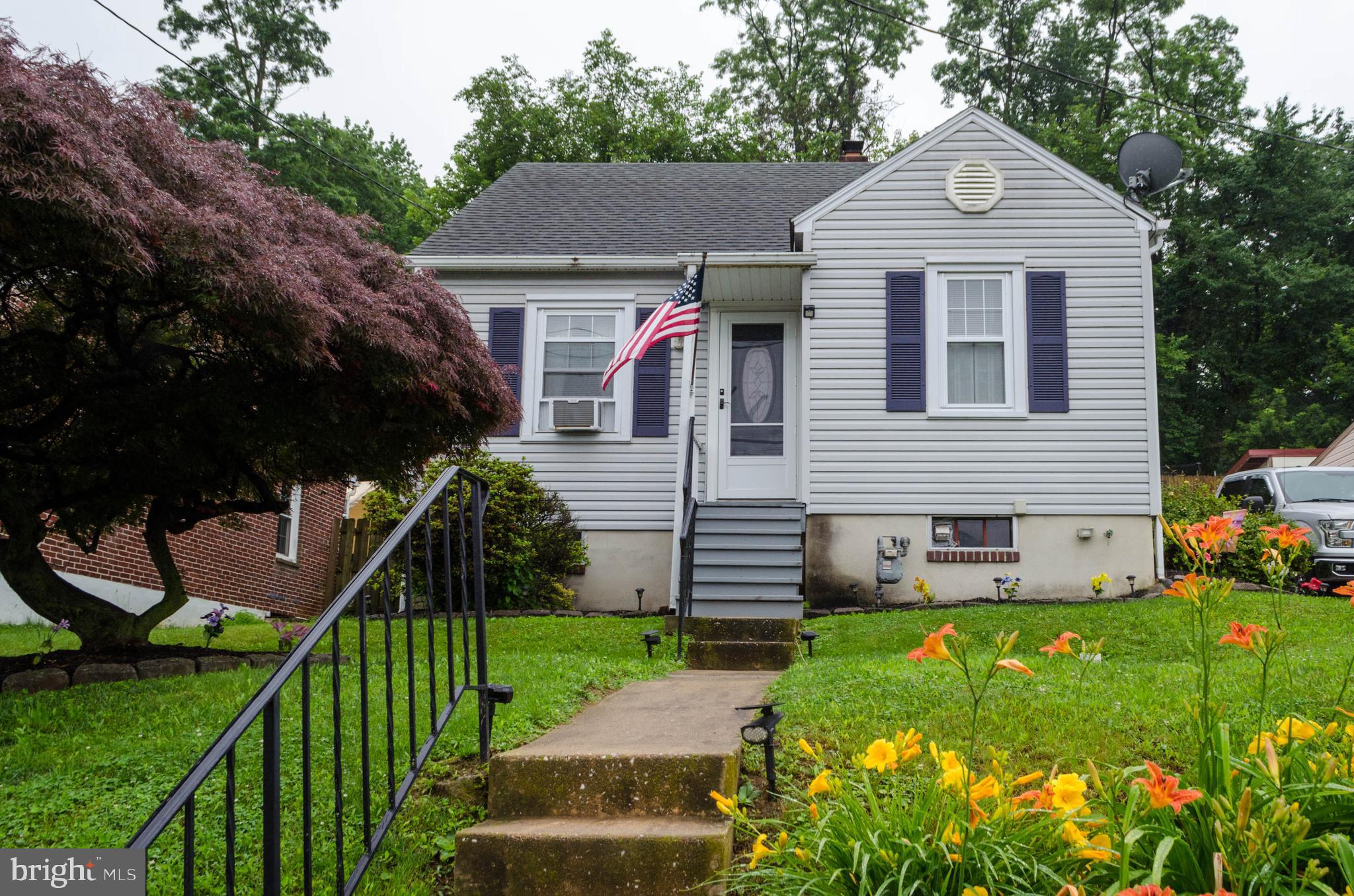 556 Hillcrest Road York, PA 17403 - Photo 6 of 38 Gallery Image 6