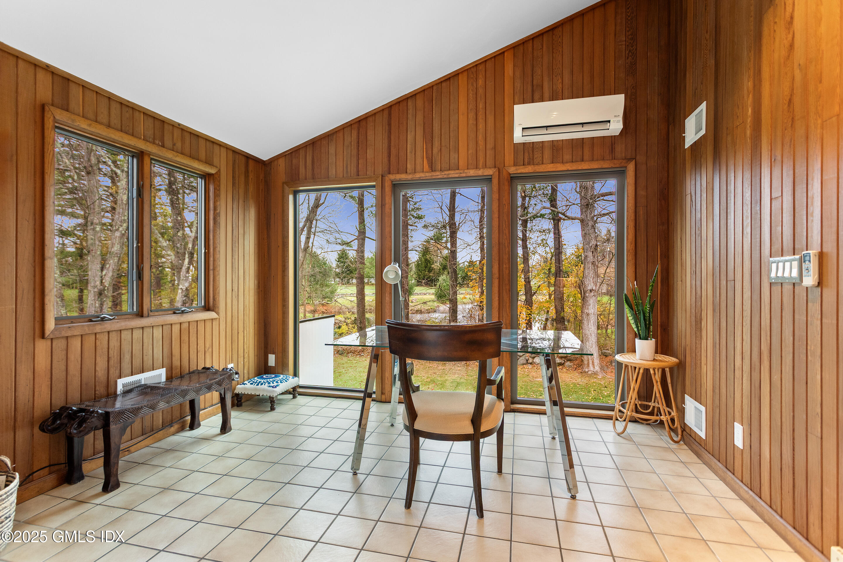 425 Taconic Road, Unit COTTAGE Greenwich, CT 06831 - Photo 10 of 15 hfw8lyjt36ksch2rlape52hr9mae