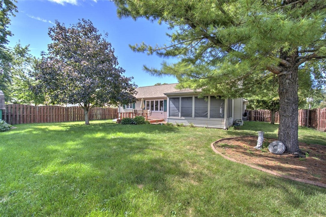 4674 Redbud Court Decatur, IL 62526 - Photo 22 of 26 Gallery Image 22