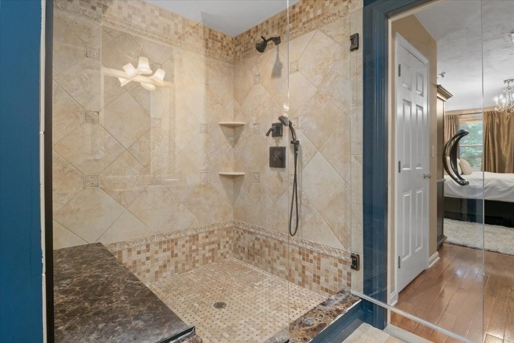 8 Castle Drive Sharon, MA 02067 - Photo 24 of 41