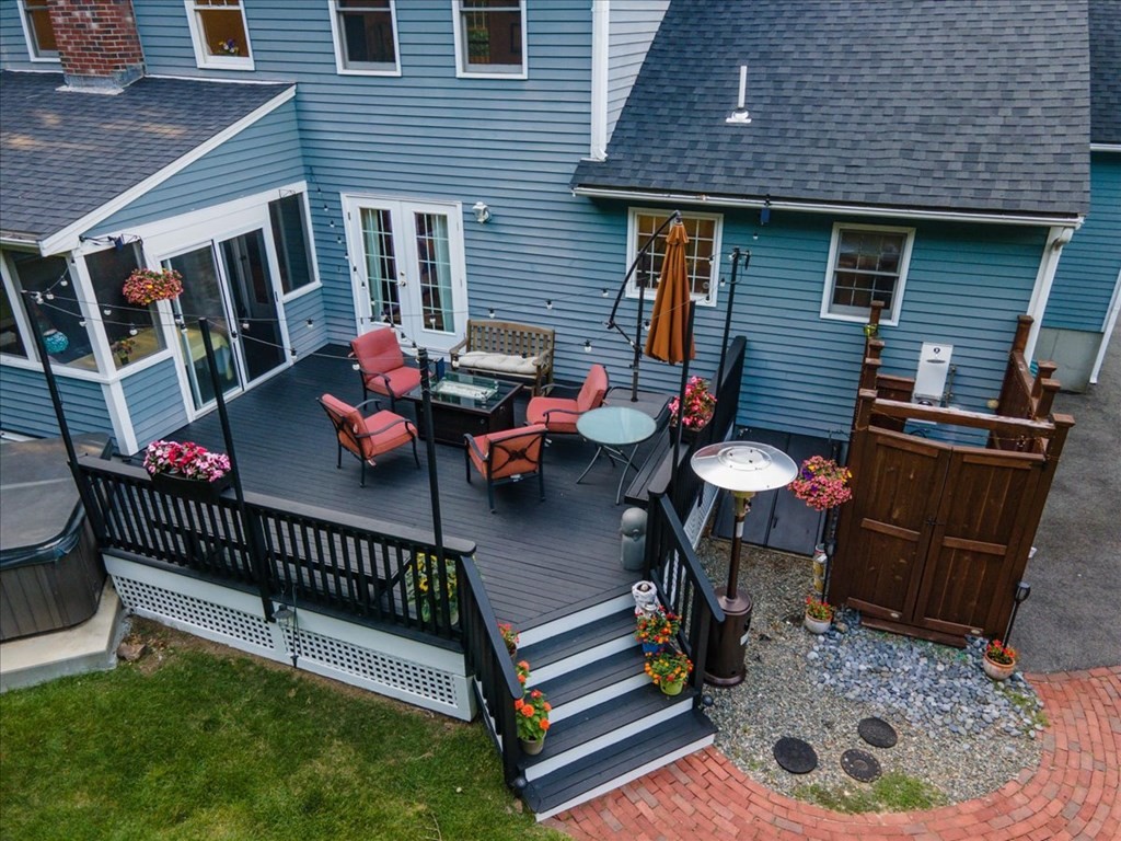 8 Castle Drive Sharon, MA 02067 - Photo 3 of 41